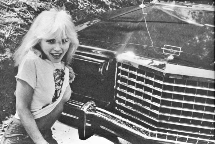 Debbie Harry, 1977