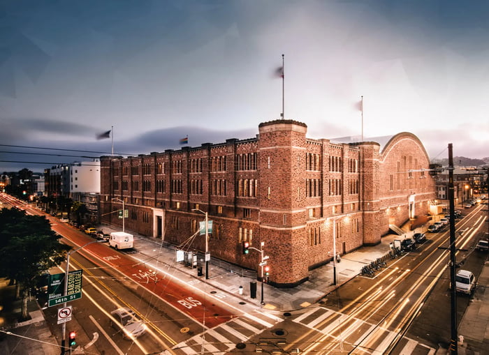 My favourite castle (because of reasons) - San Francisco Armory