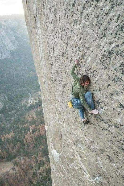 Czech climber Adam Ondra free climbs El Capitan in Yosemite National Park. I've stood at the base of El Capitan, I could not ever imagine doing this. Crazy fella indeed