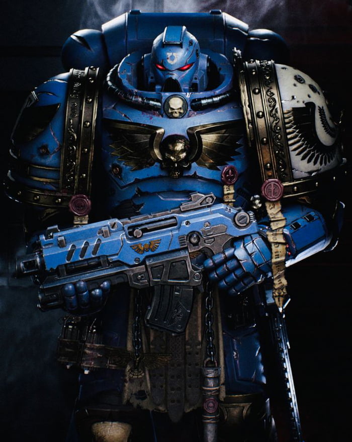 I'm completely new to the lore of Warhammer 40k and hoped someone could recommend me a good book to start on. I love the heresy memes and want to find out where they come from.