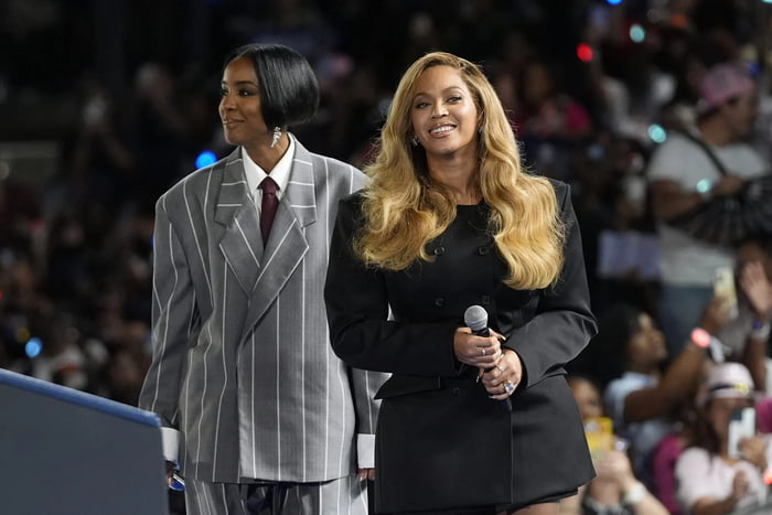 Reportedly Kamala Harris campaign paid Beyonce 10 million dollars to do a 2 minute speech.