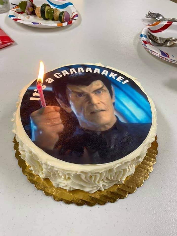 Best Deep Space 9 cake EVER