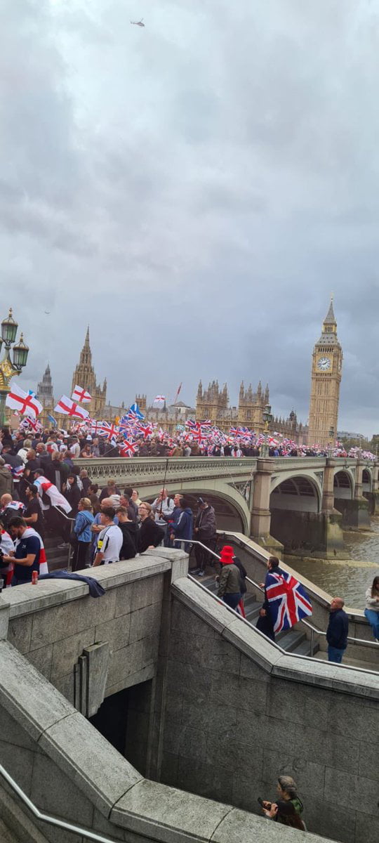 Horrific sights as the streets of London are invaded by people waving far-right symbols, replacing the traditional Palestinian flags.