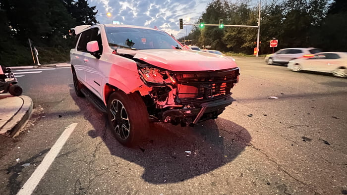 Car wasn’t even 6 months old. Guy runs a red light at 60+ mph. Hit me so hard it spun me 3 times. All air bags deployed. The midlyinfuriating part? He has no insurance.