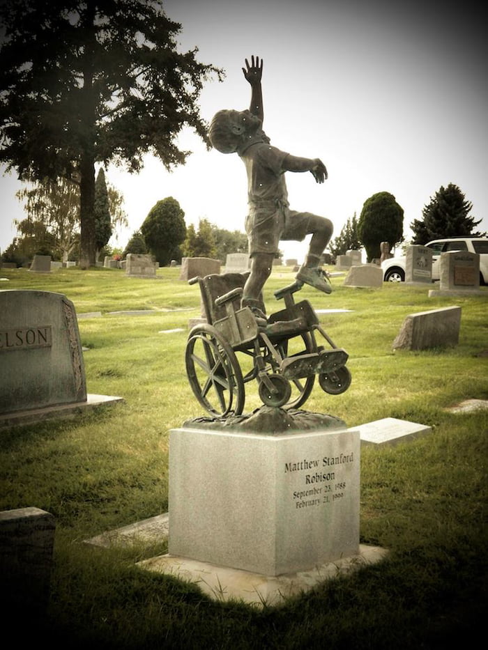 In 2000, a Utah father designed this tombstone for his son depicting him "free of his earthly burdens". His son spent the majority of his life wheelchair-bound, blind, and paralyzed from the waist down.