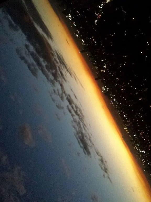 This photo is (another) example of how optical illusions mess with your mind. First you see a picture of the Earth from space and then…