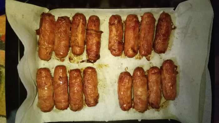 Sausages from the oven