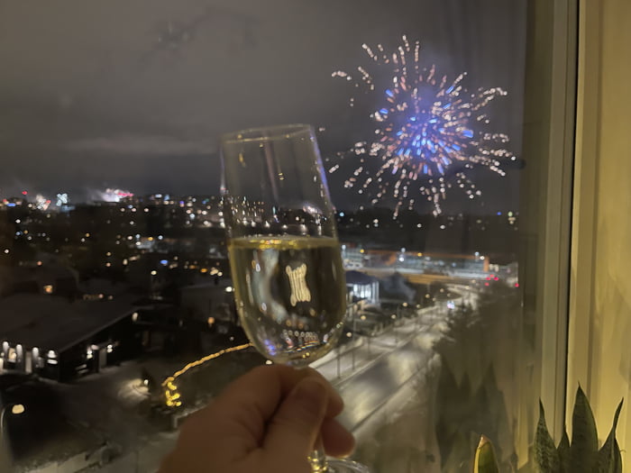 Happy new year f**kers!! It’s been a ride, alone, shitty job and no life but at least I have you guys