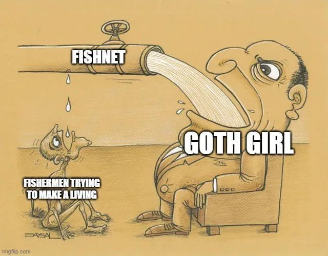 It's time boys. It's time for some big tity goth girlfriend. Post it in comments