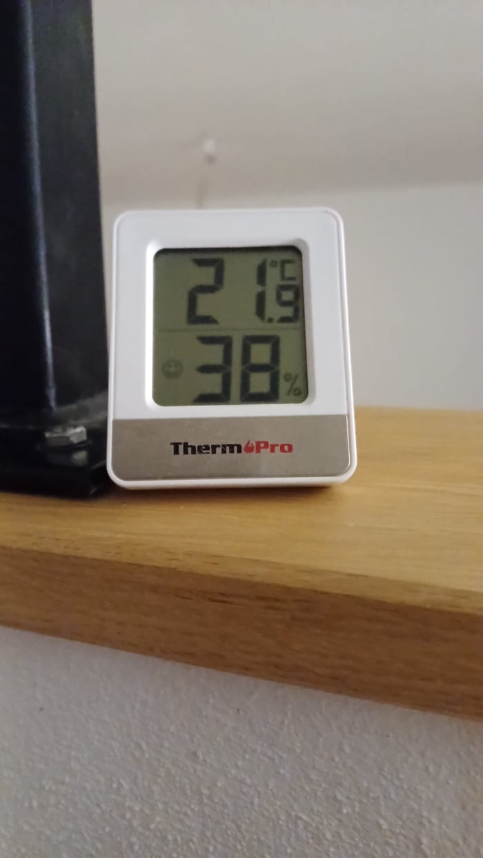 Cry for help from Germany. -9°C outside and the temperature in my new build house dropped below 22°C. Had to switch off the heat pump because energy is so expensive (27ct/kwh). Can't even cook the squirrels because there is no gas.