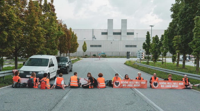 Last generation blocked BMW factory in Regensburg, Bavaria, but factory is closed for vacation