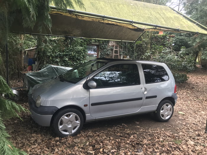 It's done : I bought my first car this morning (at 36yo) already in love