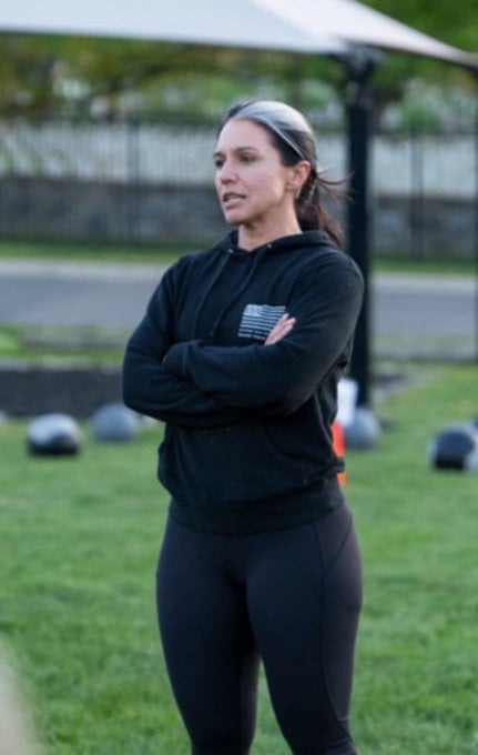 Can't wait for Tulsi to put on the yellow/green spandex!