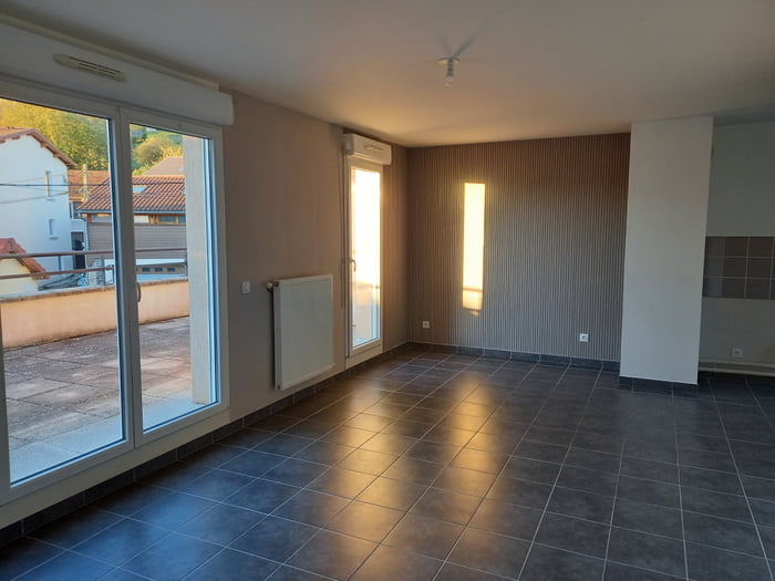 After a divorce and many years without a home, i finally can start again to live... Wish me luck, my fellow degenerates.