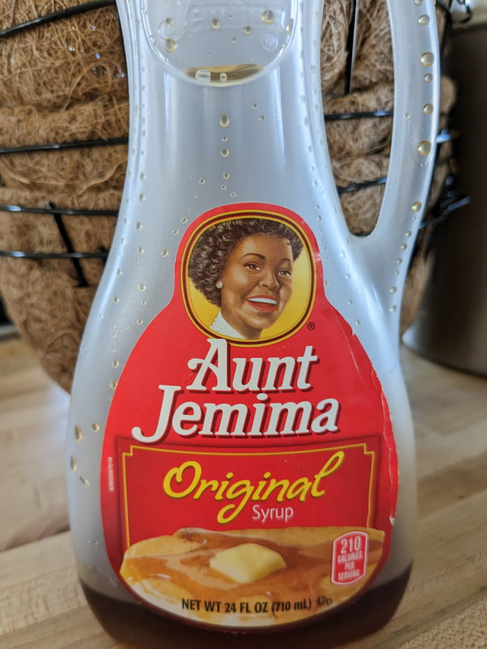 Limited edition delicious syrup that disappeared from our shelves for no good reason. Never forget.