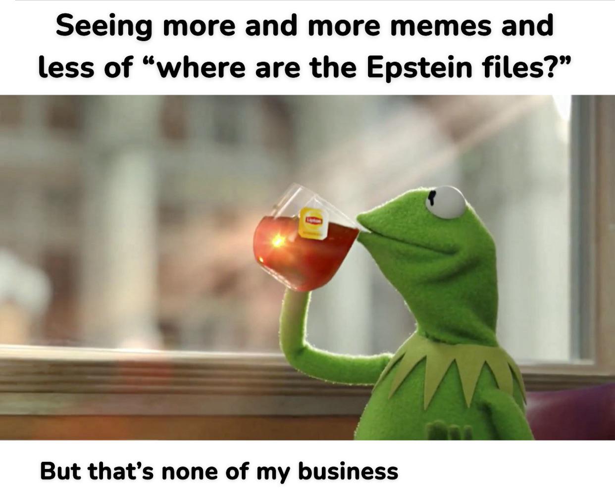 Y’all aren’t getting distracted are you