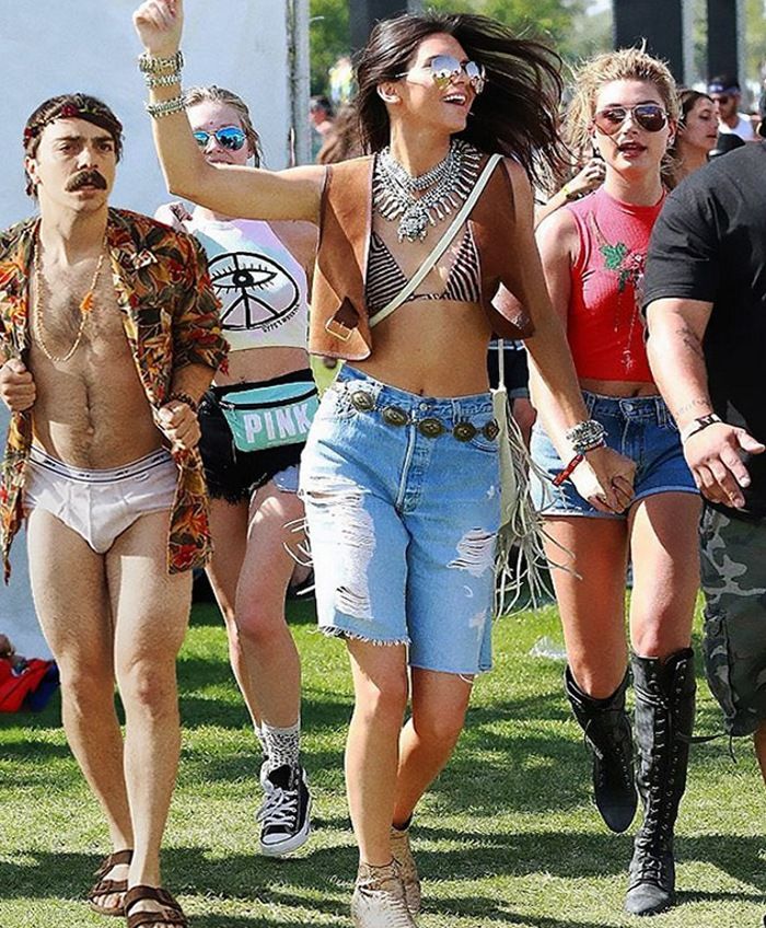 Man photoshops himself into Kendall Jenner's photos.