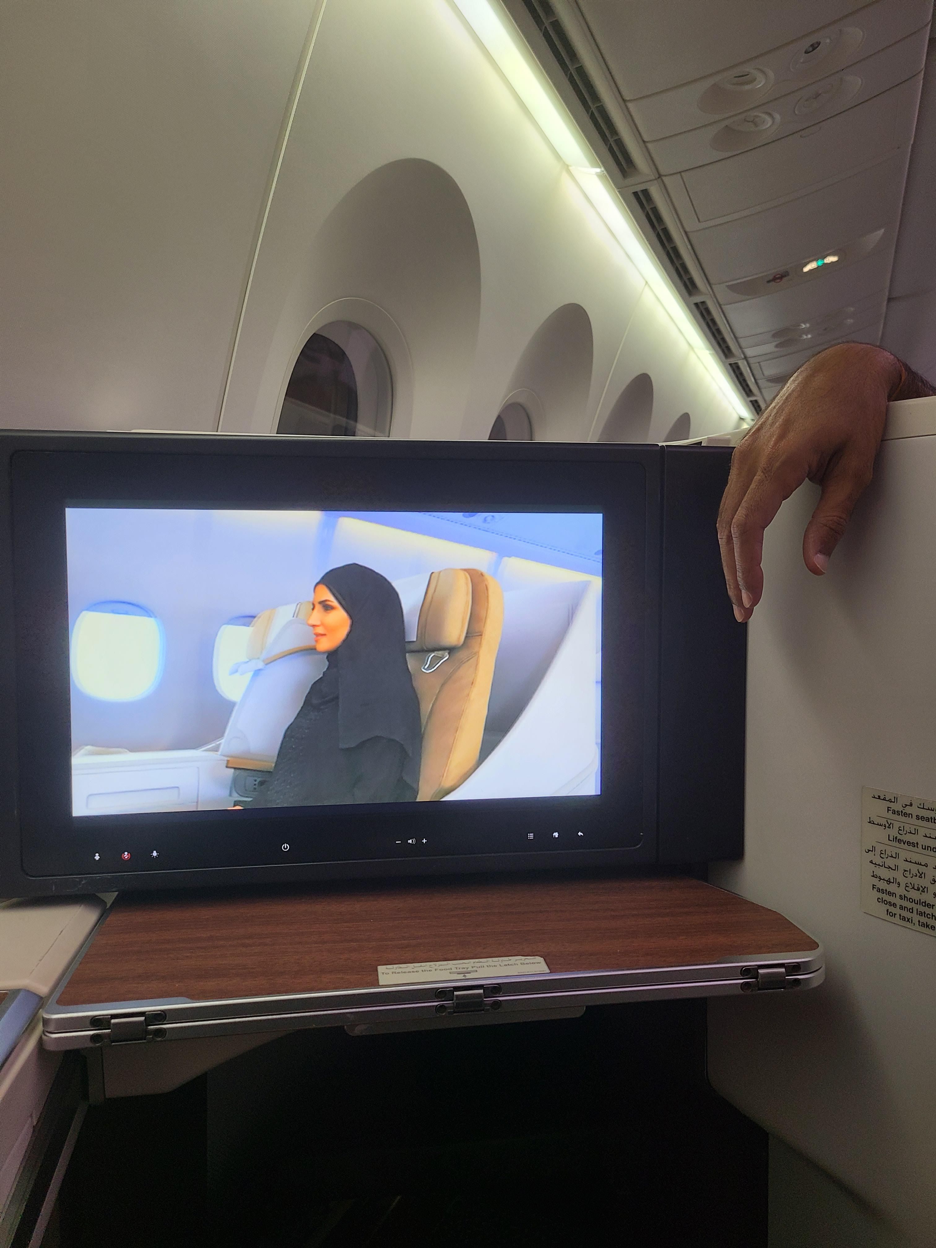 I paid a bunch of money to sit in business class only to have some dude rest his hand in my area. I'm thinking I should dip his fingers in warm water?