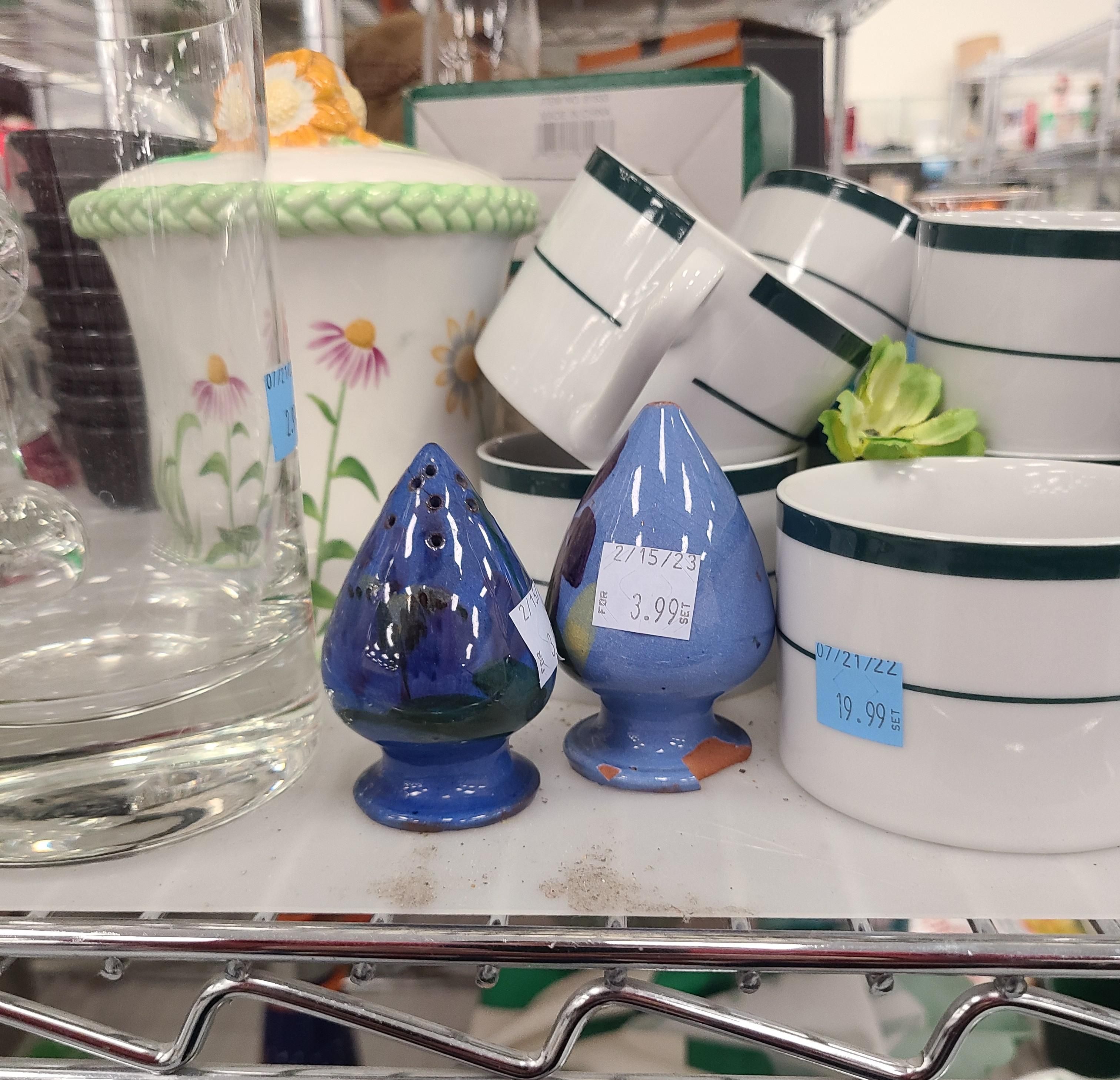 thriftstore preowned salt & peppershakers