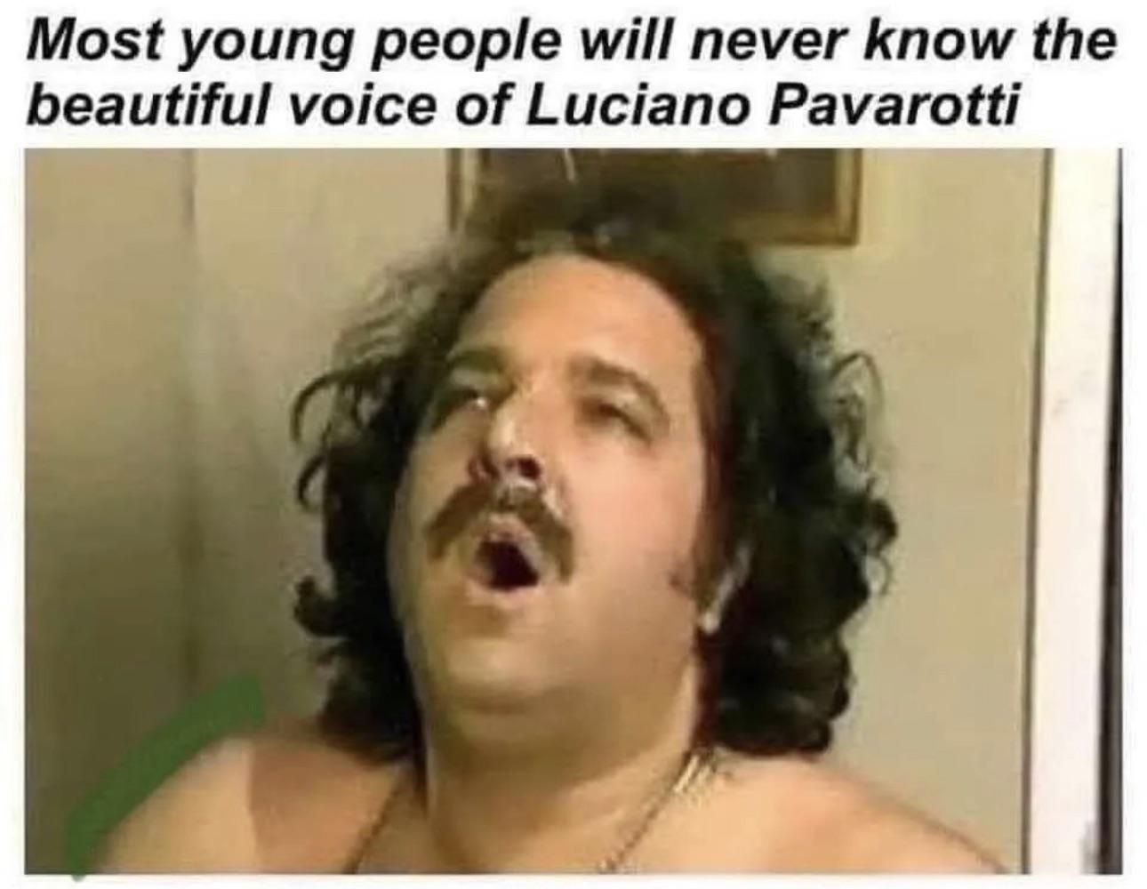 Luciano Pavarotti warming up his vocals sometime in 1980’s