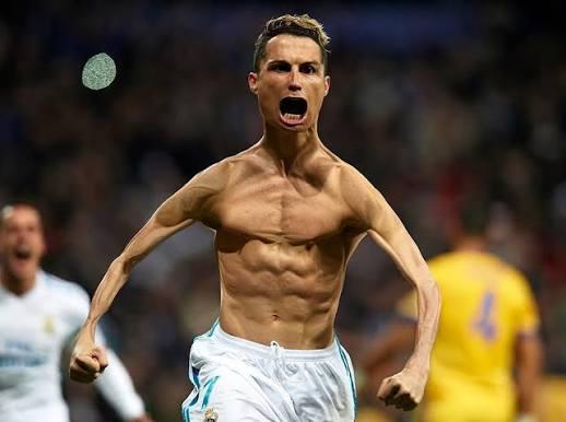 ronaldo if he skipped biceps day xddd